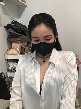 hanny baby205 online show from October 13, 8:25 am