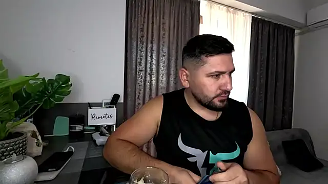 Gold Alpha Boy online show from October 15, 8:36 am