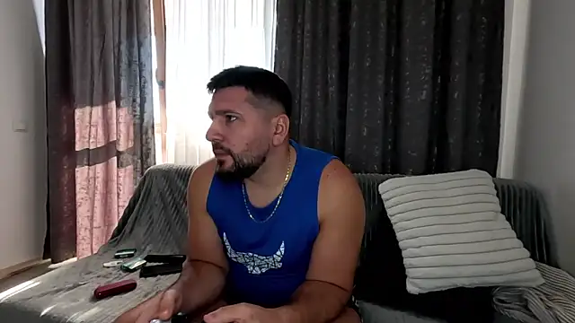 Gold Alpha Boy online show from October 17, 10:40 am