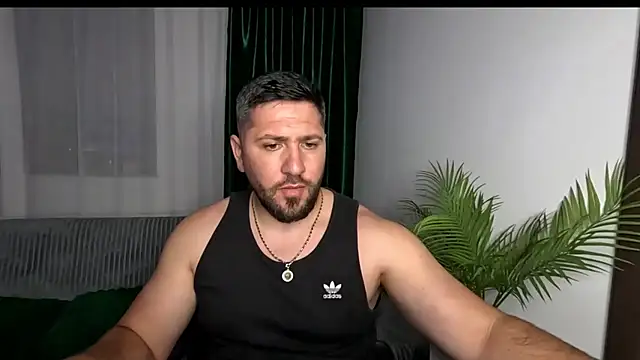 Snapshot of Gold_Alpha_Boy chatting on July 3, 7:42 pm Gold Alpha Boy online show from July 3, 7:42 pm