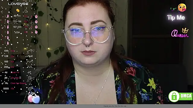 Snapshot of Alicia_love00 chatting on May 8, 5:24 am Alicia love00 online show from May 8, 5:24 am