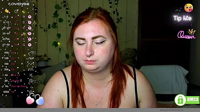 Snapshot of Alicia_love00 chatting on June 3, 2:33 pm Alicia love00 online show from June 3, 2:33 pm