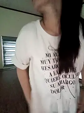 Snapshot of Jun-Mzzz chatting on October 9, 8:34 am Jun-Mzzz online show from October 9, 8:34 am