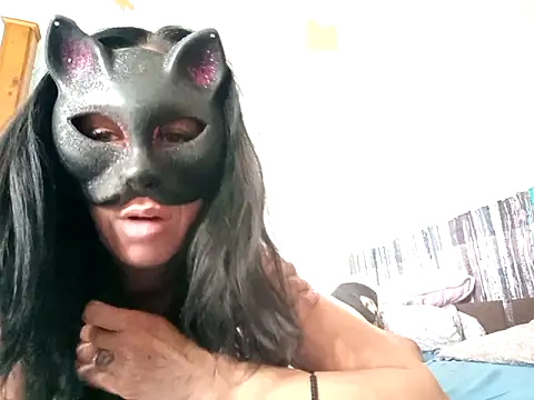 Sandrasweetgirl online show from October 21, 9:21 am