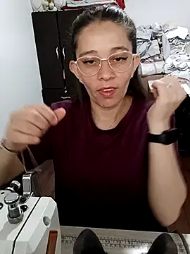 Isabella5 Brown  online show from December 1, 4:01 pm