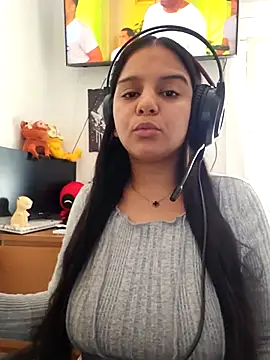 betzita online show from April 11, 11:25 am