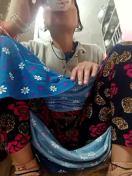 ISHANI-SINGH online show from January 10, 3:52 am