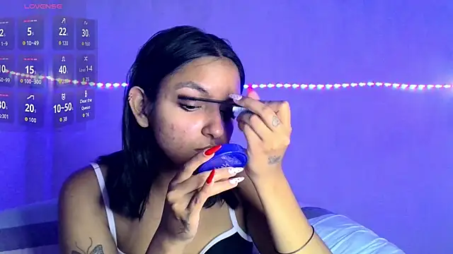 Snapshot of Ari_20_ chatting on March 30, 5:03 pm Ari 20 online show from March 30, 5:03 pm