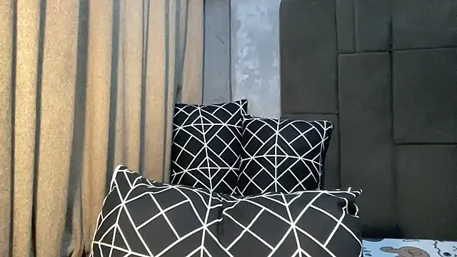 Claudia Johnson online show from September 20, 2:45 am