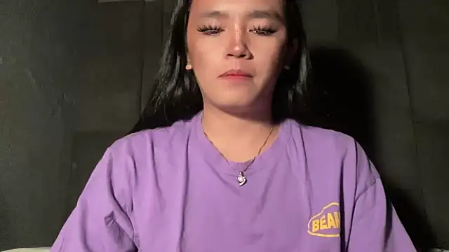 Claudia Johnson online show from September 27, 2:55 pm