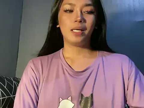 Claudia Johnson online show from December 21, 5:47 am