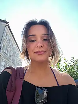 Snapshot of Chloe_Ravens chatting on July 29, 6:22 am Chloe Ravens online show from July 29, 6:22 am
