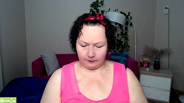 milf hornys online show from December 5, 4:25 pm