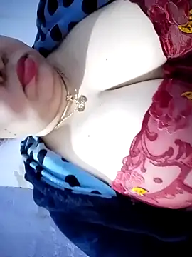 Hnonasix89 online show from December 18, 9:10 pm