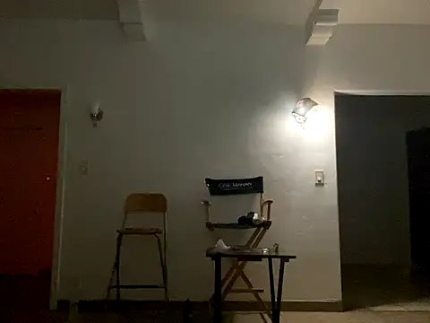 Snapshot of Taydagr8 chatting on September 24, 10:18 am Taydagr8 online show from September 24, 10:18 am