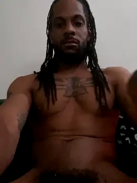 Snapshot of Taydagr8 chatting on November 14, 12:04 pm Taydagr8 online show from November 14, 12:04 pm