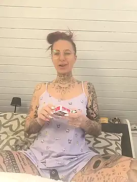 Dirty Mel online show from January 17, 10:20 am