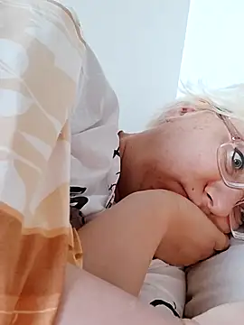 VikaKing online show from November 23, 7:19 am