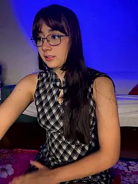 Snapshot of kaori_77 chatting on January 8, 3:31 am kaori 77 online show from January 8, 3:31 am