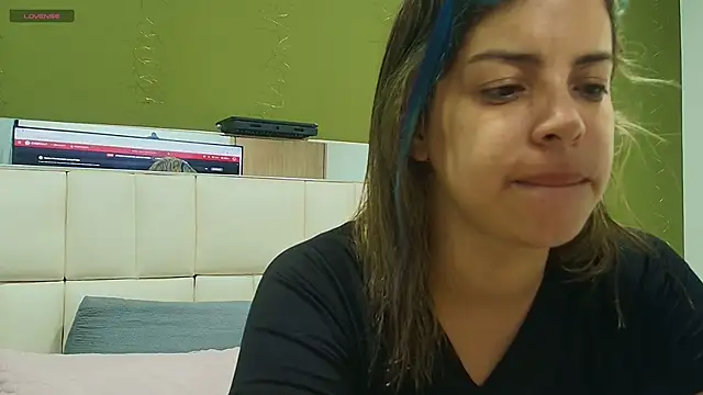 gisell gomez online show from October 12, 12:26 pm