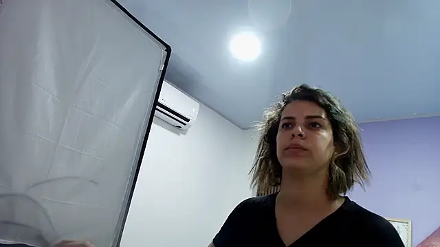 gisell gomez online show from March 3, 7:53 pm