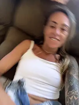 Princesahtinha online show from February 11, 4:56 pm