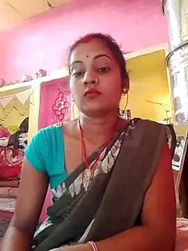 Snapshot of Hot_bbbb chatting on July 17, 3:57 am Hot bbbb online show from July 17, 3:57 am