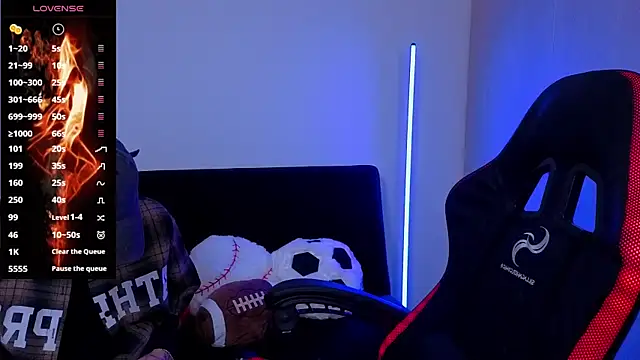 imlaiaaa online show from November 22, 1:26 am