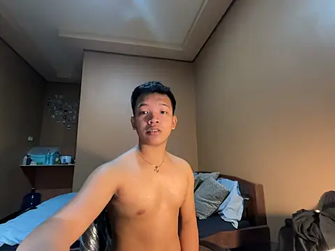 Snapshot of hottie_adrian chatting on July 25, 6:11 am hottie adrian online show from July 25, 6:11 am