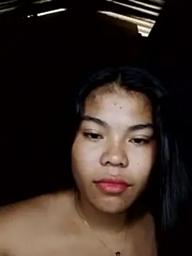 Snapshot of cloe_candy19 chatting on December 4, 10:51 pm cloe candy19 online show from December 4, 10:51 pm