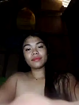 Snapshot of cloe_candy19 chatting on December 15, 8:40 am cloe candy19 online show from December 15, 8:40 am