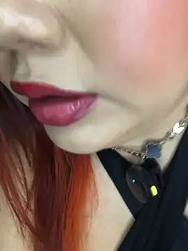 Snapshot of pamelalambert chatting on April 25, 2:36 am pamelalambert online show from April 25, 2:36 am