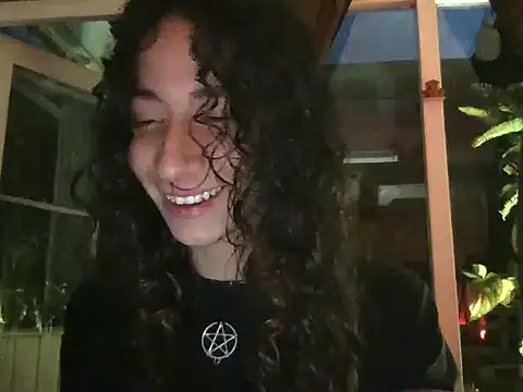 camille delrey online show from September 15, 11:16 pm