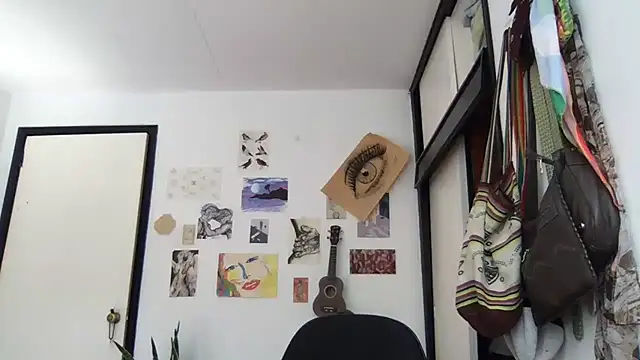 camille delrey online show from March 29, 7:25 pm