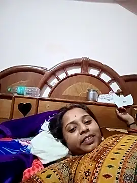 Snapshot of Hot_crety chatting on September 25, 1:15 pm Hot crety online show from September 25, 1:15 pm