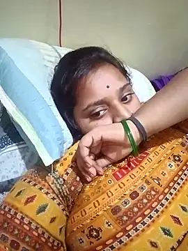 Snapshot of Hot_crety chatting on October 16, 12:50 pm Hot crety online show from October 16, 12:50 pm