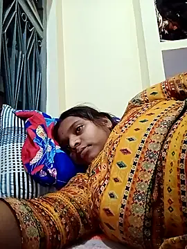 Hot crety online show from November 25, 5:18 am