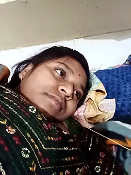 Hot crety online show from December 21, 5:42 pm