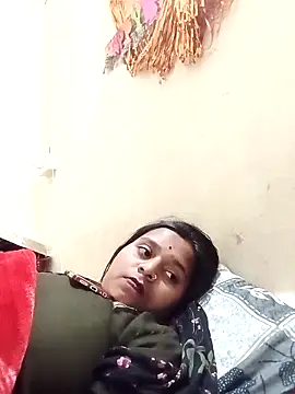 Hot crety online show from February 1, 12:15 pm