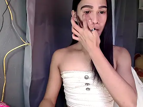 urseductivebarbie xx online show from October 3, 5:59 am