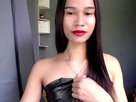 urseductivebarbie xx online show from January 12, 3:34 am