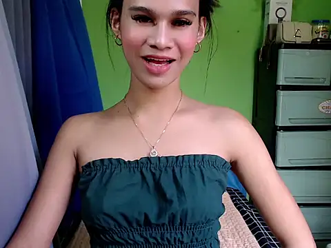 urseductivebarbie xx online show from March 21, 1:54 am