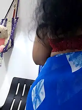 Snapshot of sneha_bebo chatting on October 28, 3:58 pm sneha bebo online show from October 28, 3:58 pm