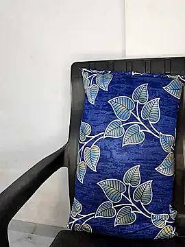 Snapshot of sneha_bebo chatting on November 29, 3:15 pm sneha bebo online show from November 29, 3:15 pm