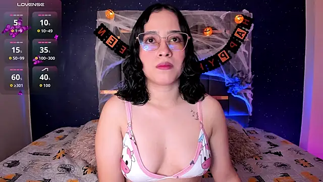 SweetAnya01 online show from October 8, 4:10 am