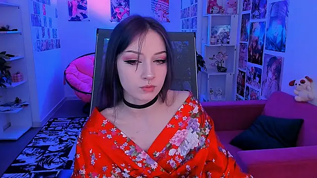 LiliLuna online show from October 5, 3:54 pm