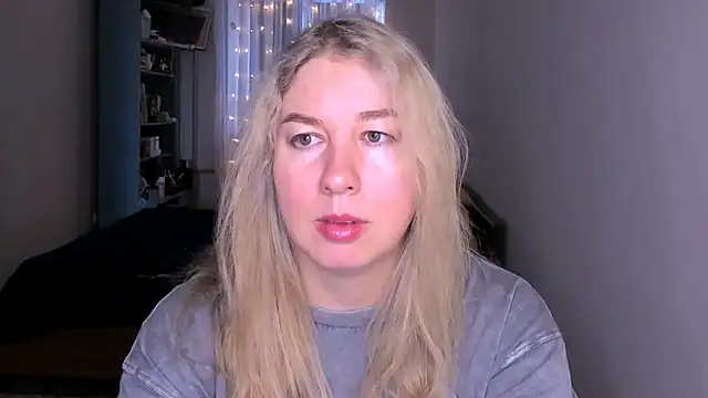 NancySanders online show from April 24, 6:16 am