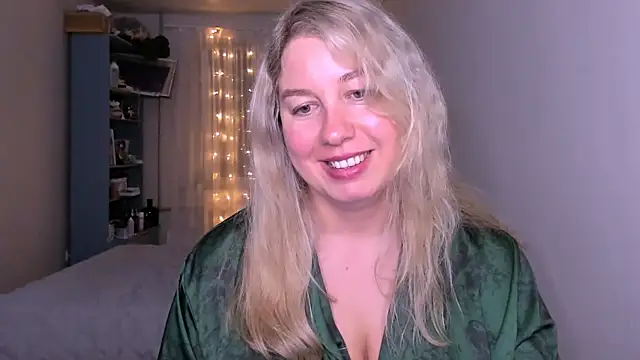 NancySanders online show from May 16, 7:56 pm