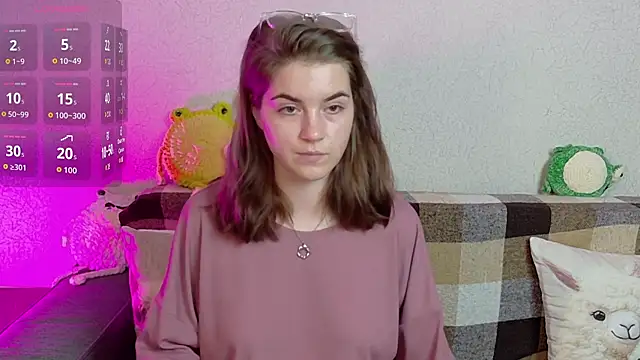 ElzaBlis online show from July 1, 1:02 pm
