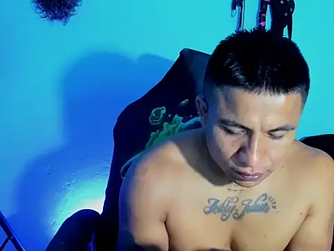 zeus 7777 online show from November 1, 1:57 pm